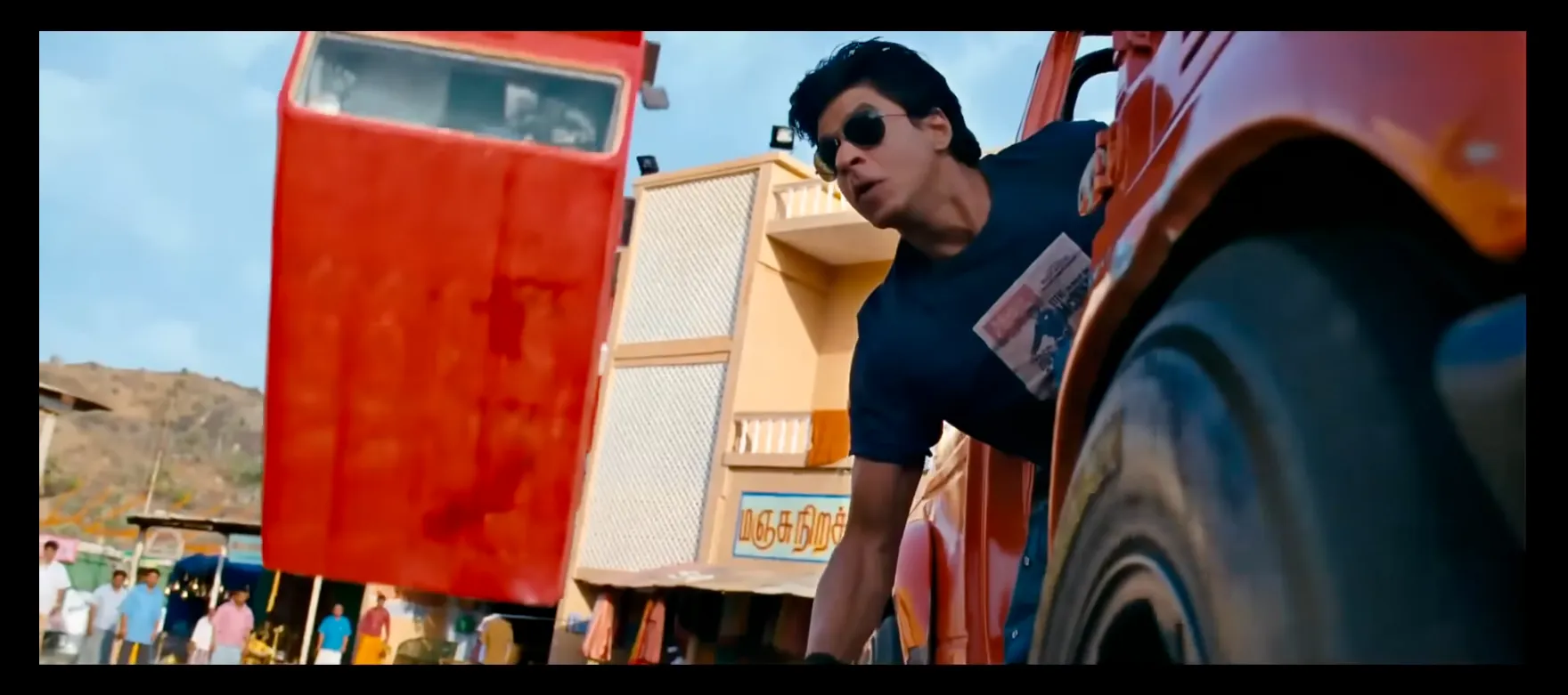 Chennai Express screenshot 5