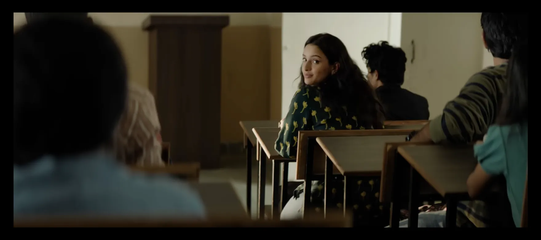 Dhadak 2 Screenshot 1 - Neelesh at university