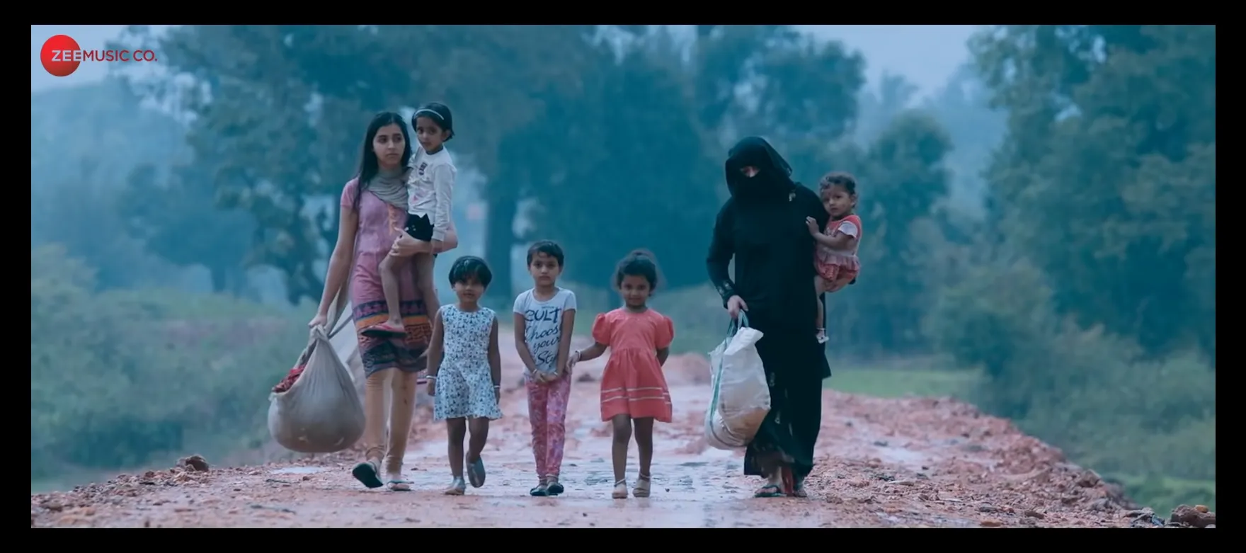 Shakeela screenshot 1